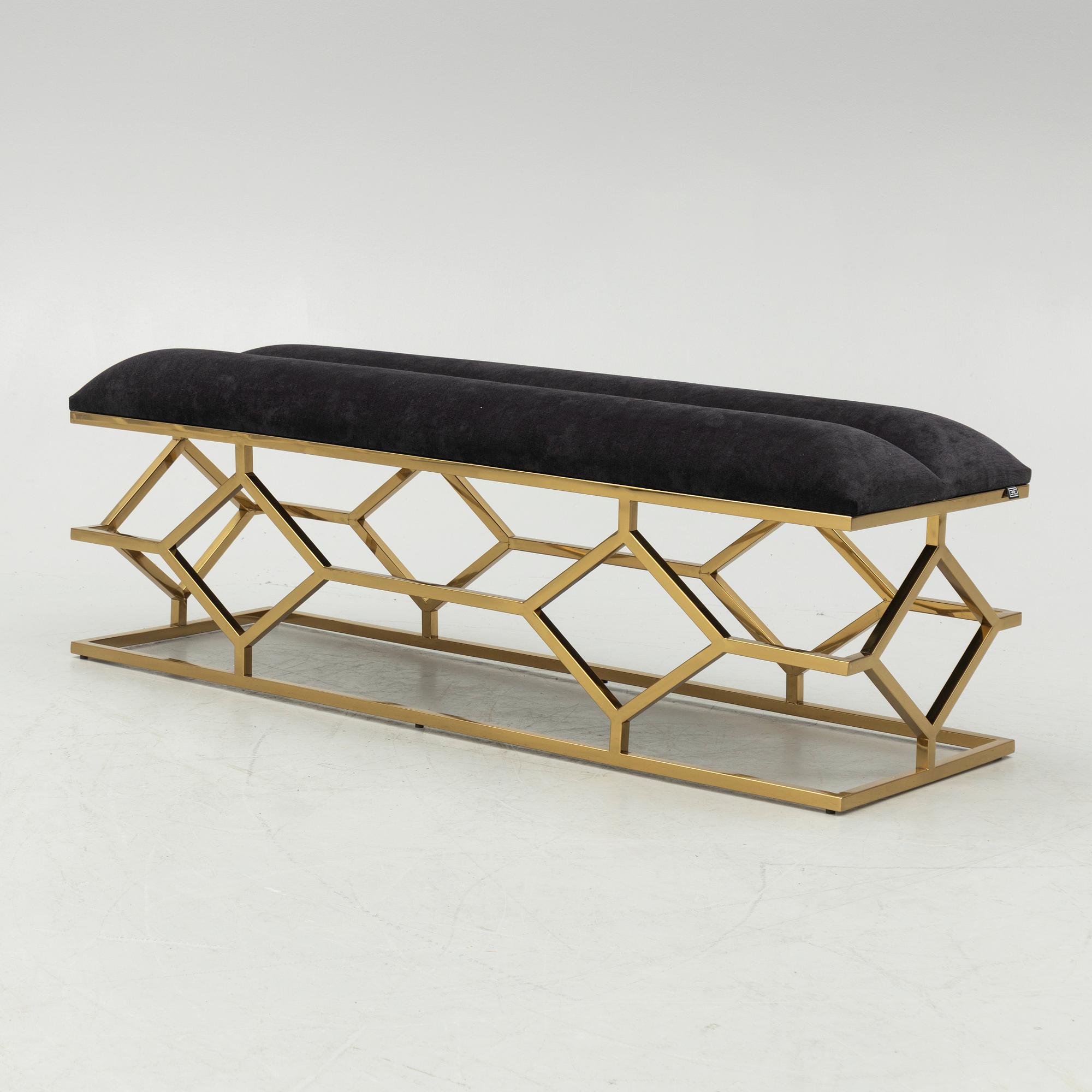 An 'Argyle' bench, Eichholtz, contemporary.