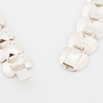 Viggo Wollny, sterling silver necklace.