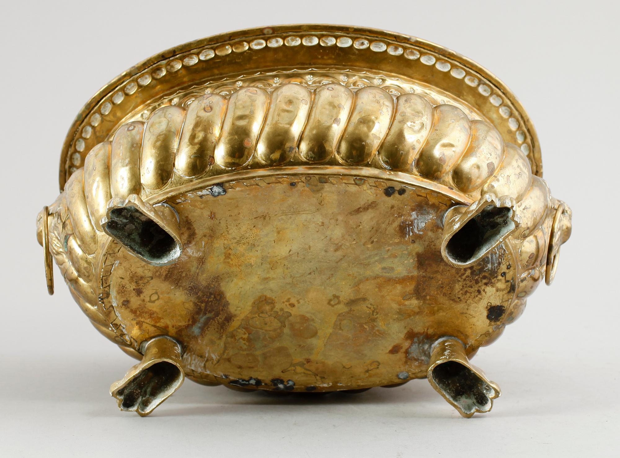 JARDINJÄR, mässing, 1800-tal.