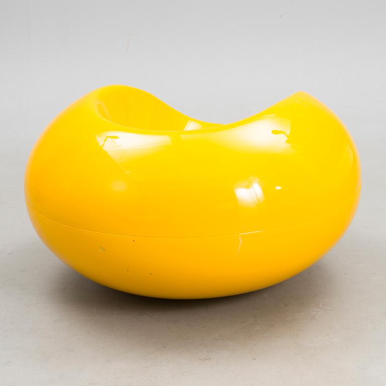 A 'Pastilli chair' manufactured by Asko or Adelta. Designed in 1962.