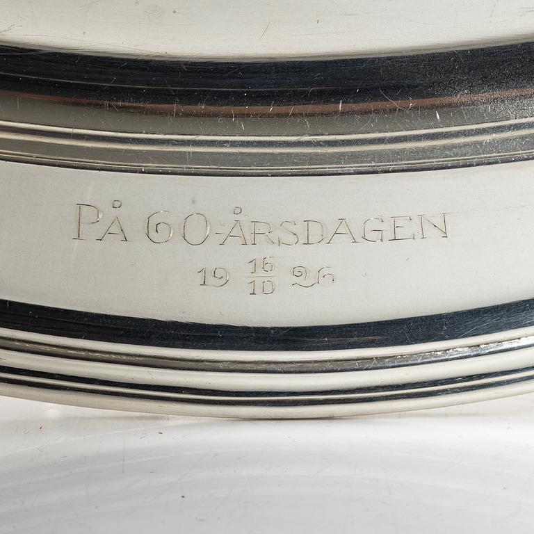A pair of silver dishes, import mark of CG Hallberg, Stockholm/Malmö 1923.