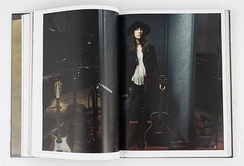 Book, Annie Leibovitz, 'Portraits 2005-2016', Phaidon.