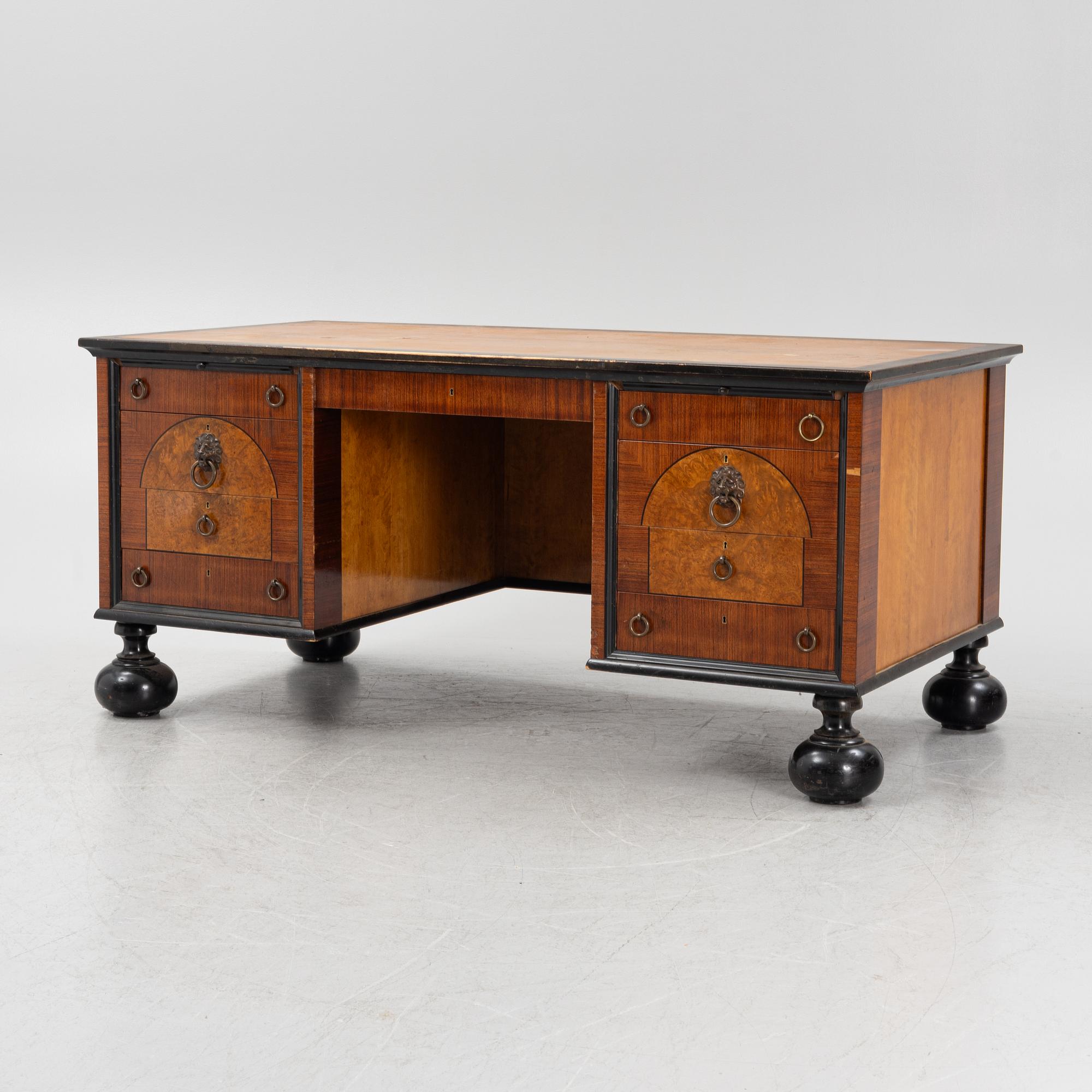 A writing desk, first part of the 20th Century.
