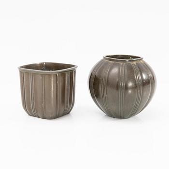 Just Andersen, vaser och bricka, 3 dlr, Danmark, 1900-talets första hälft.