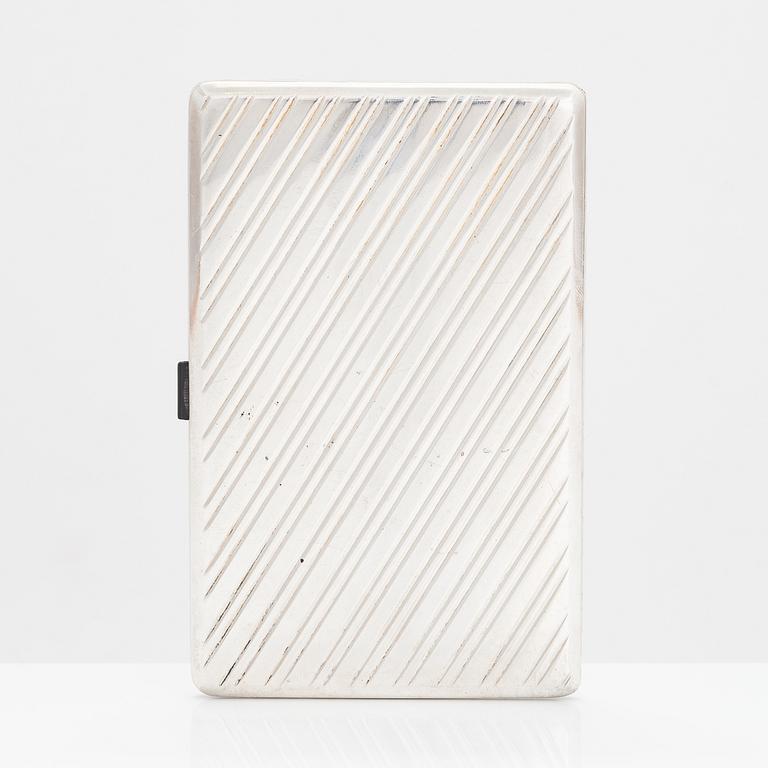 Visitkortshållare, silver, Ungerns riksvapen i emalj, Kurcz Testvérek és Adler, Budapest, Ungern tidigt 1940-tal.