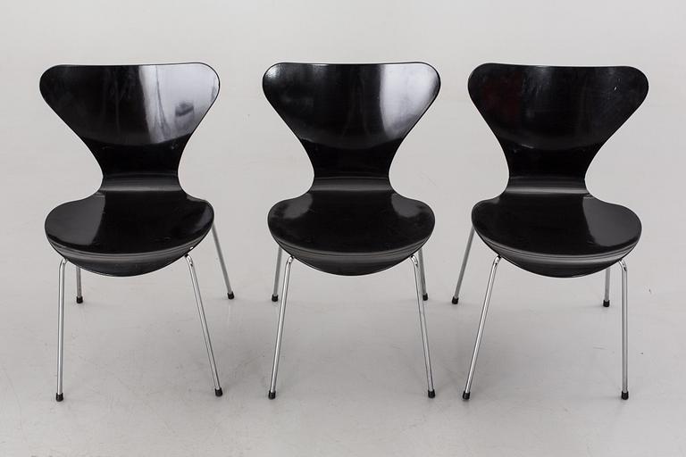 ARNE JACOBSEN, STOLAR, 6 st, "Sjuan", Fritz Hansen.