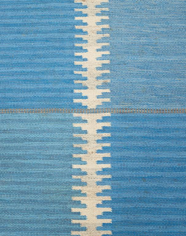 Marianne Richter, MATTO, "Rosita, blå", flat weave, ca 249,5 x 180,5 cm, signed AB MMF V MR.