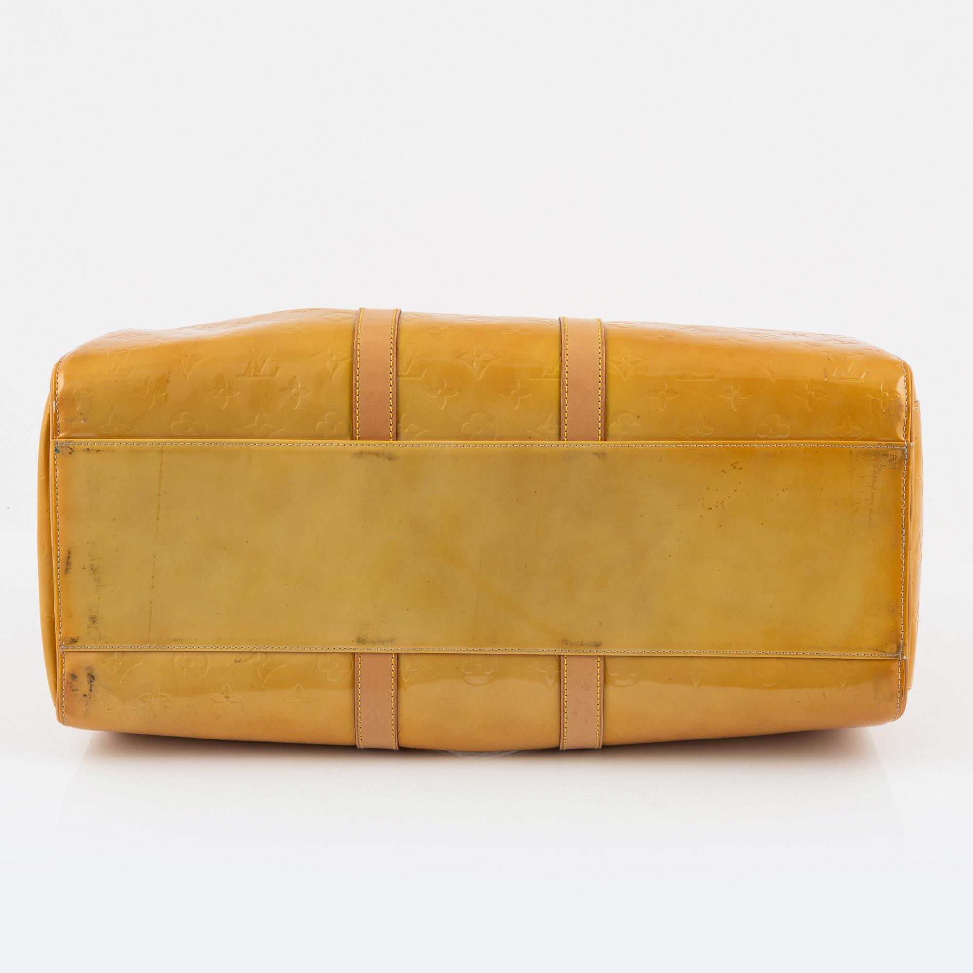 Louis Vuitton, A 'Vernis Keepall 45' weekendbag, 1999.