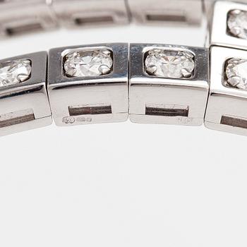 Cartier, An 18K white gold bracelet "Tectonique" with brilliant-cut diamonds ca. 11.90 ct in total.