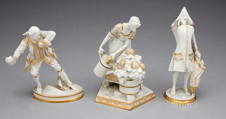 FIGURINER, 3 st, porslin, rokokostil, Bing & Gröndahl, 1900-talets första hälft.