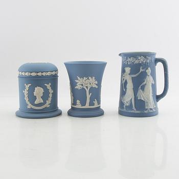 A collection of boxes, plates, etc. 8 dlrs, mostly Wedgwood England 20th century jasperware.