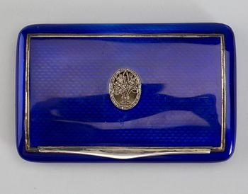 ETUI, emalj på silver. Ej identifierbar stämpel. Europa. 1800/1900-tal.