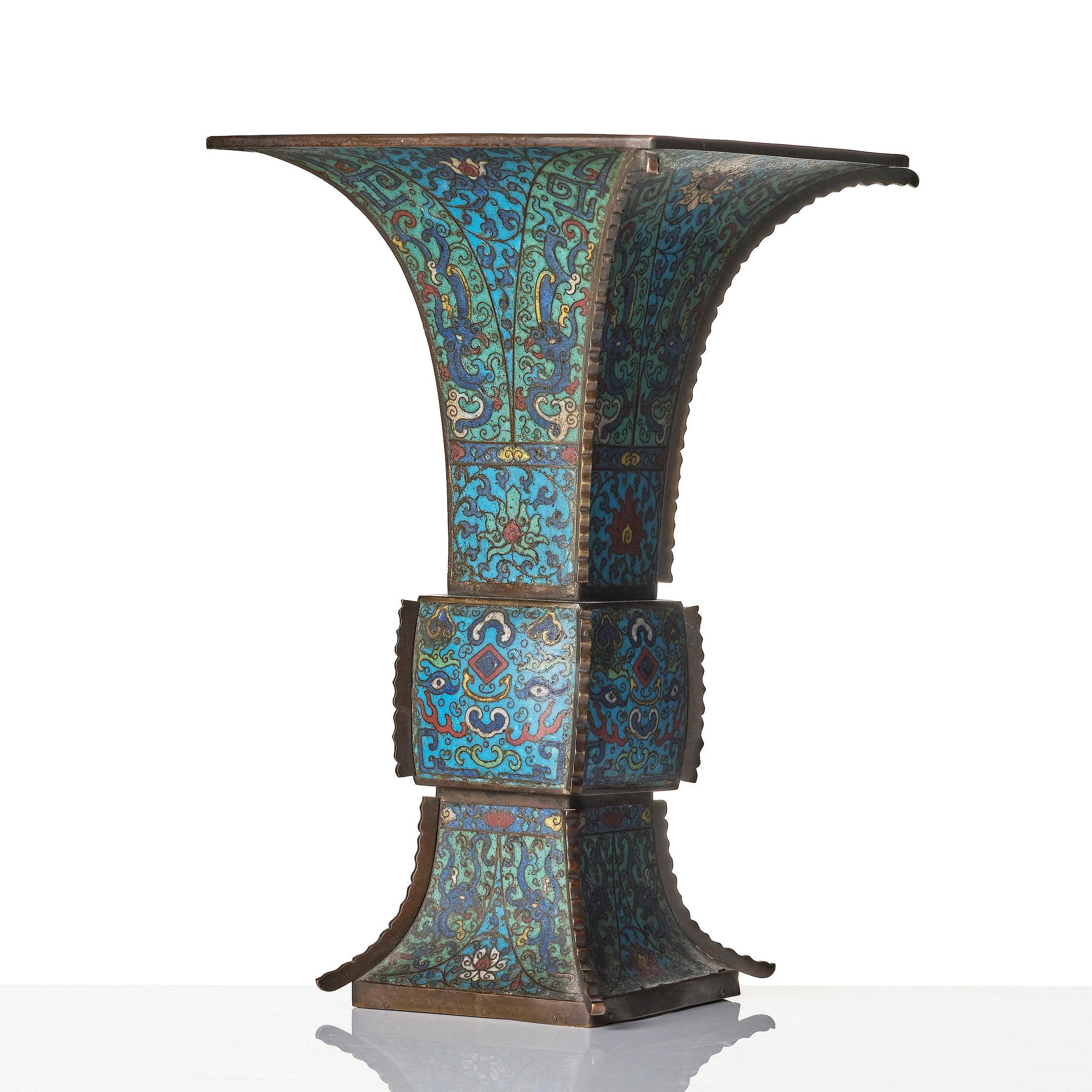 An archaistic cloisonné enamel vase, Gu, late Ming dynasty (1368-1644).