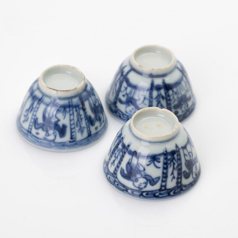 Koppar, 3 st, porslin, Kina, Qingdynastin, 1800-tal.