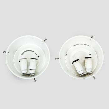 Arne Jacobsen, tak/vägglampor, 2 st, "AJ-Eklipta", Louis Poulsen/ licenstillverkare Orno, Stockmann 1960-tal.