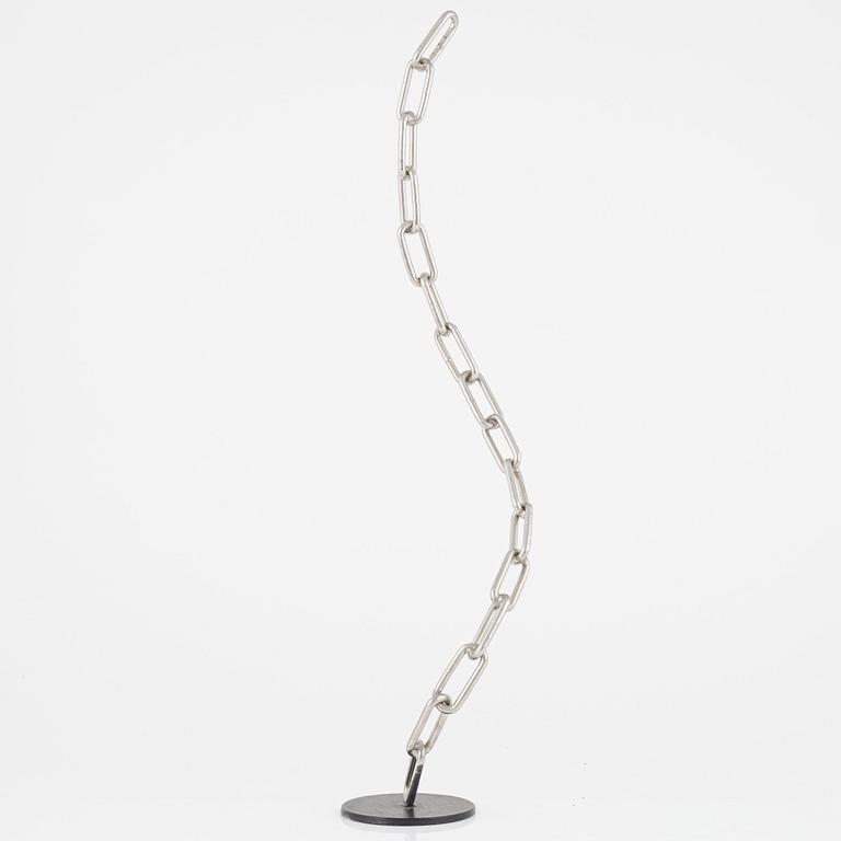 Oscar Reutersvärd, Chain.