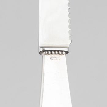 Georg Jensen, cheese slicer and cheese knife, silver, model Kugle/Beaded.