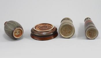 VASER, 3 st, samt SKÅL, stengods, Carl Harry Stålhane, Rörstrand Ateljé, 1900-talets andra hälft.