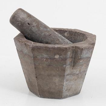 Mortel med stöt, omkring år 1800, Gustaviansk.
