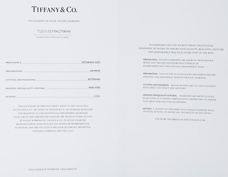 Tiffany & Co, a platinum ring with a brilliant-cut diamond 0.48 ct. With certificate.