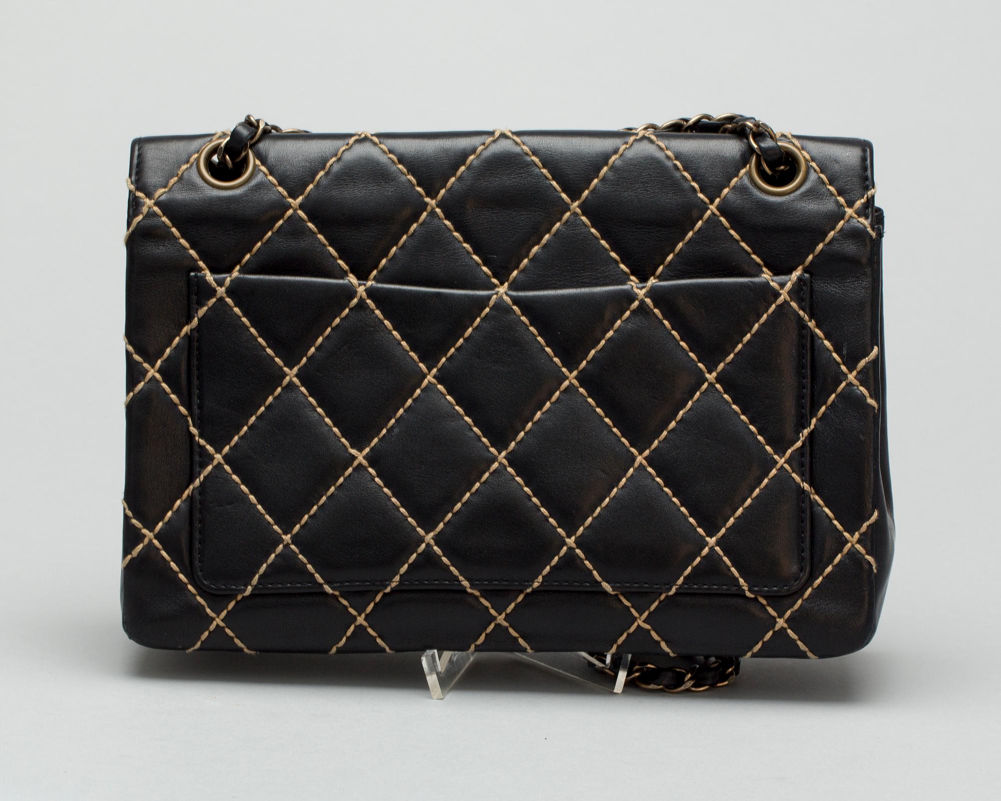 VÄSKA, "Stitch Surpique", Chanel.