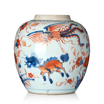 1134. An imari jar, Qing dynasty, 18th century.