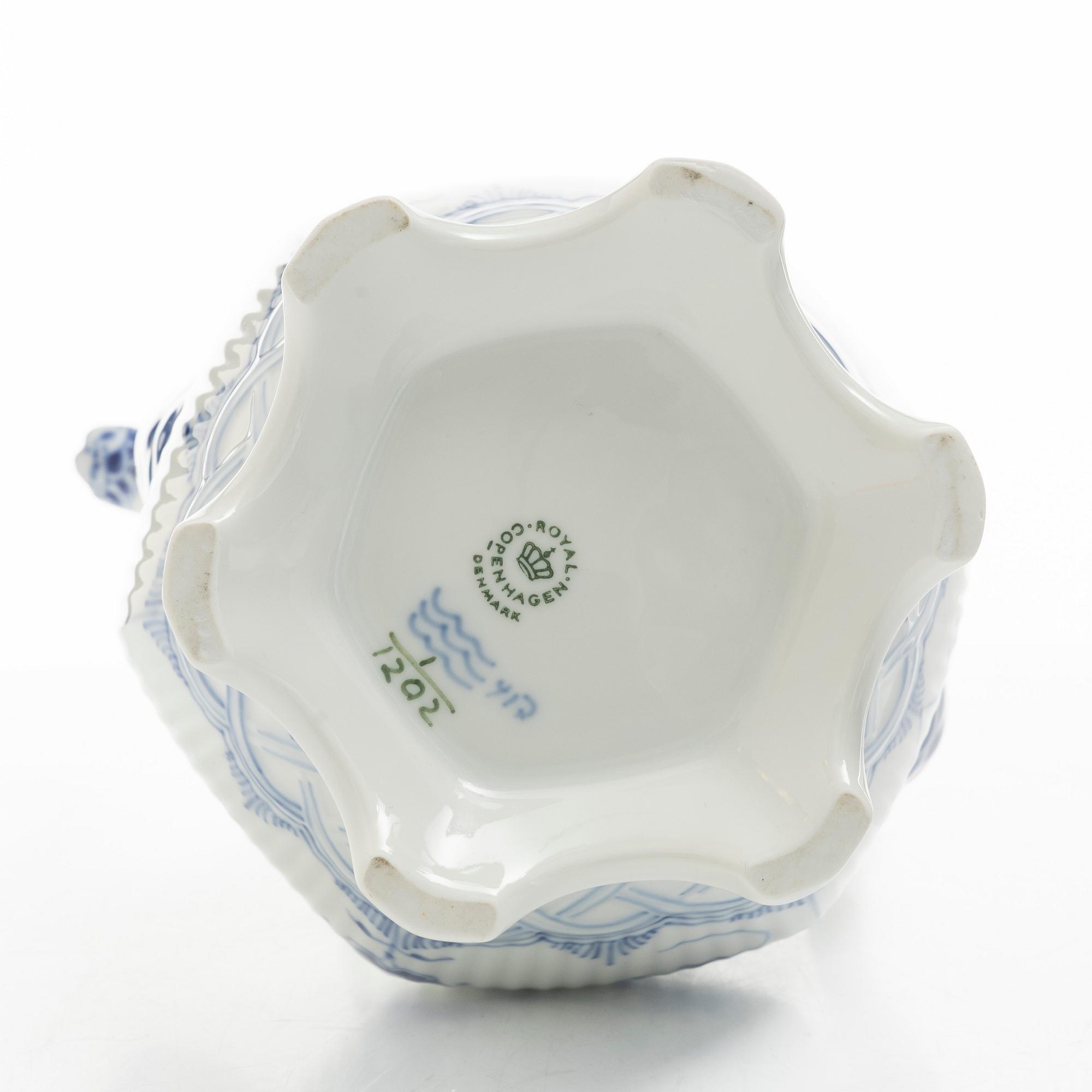 Royal Copenhagen, a 31-piece 'Blue Fluted' coffee service, Denmark.