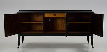 SIDEBOARD, 1900-talets första hälft.