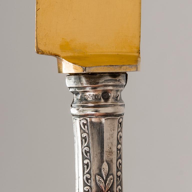 SERVERINGSBESTICK, 2 par, silver och förgyllt stål, Karl Hohmann, Pforzheim, Tyskland, 1920-30-tal.