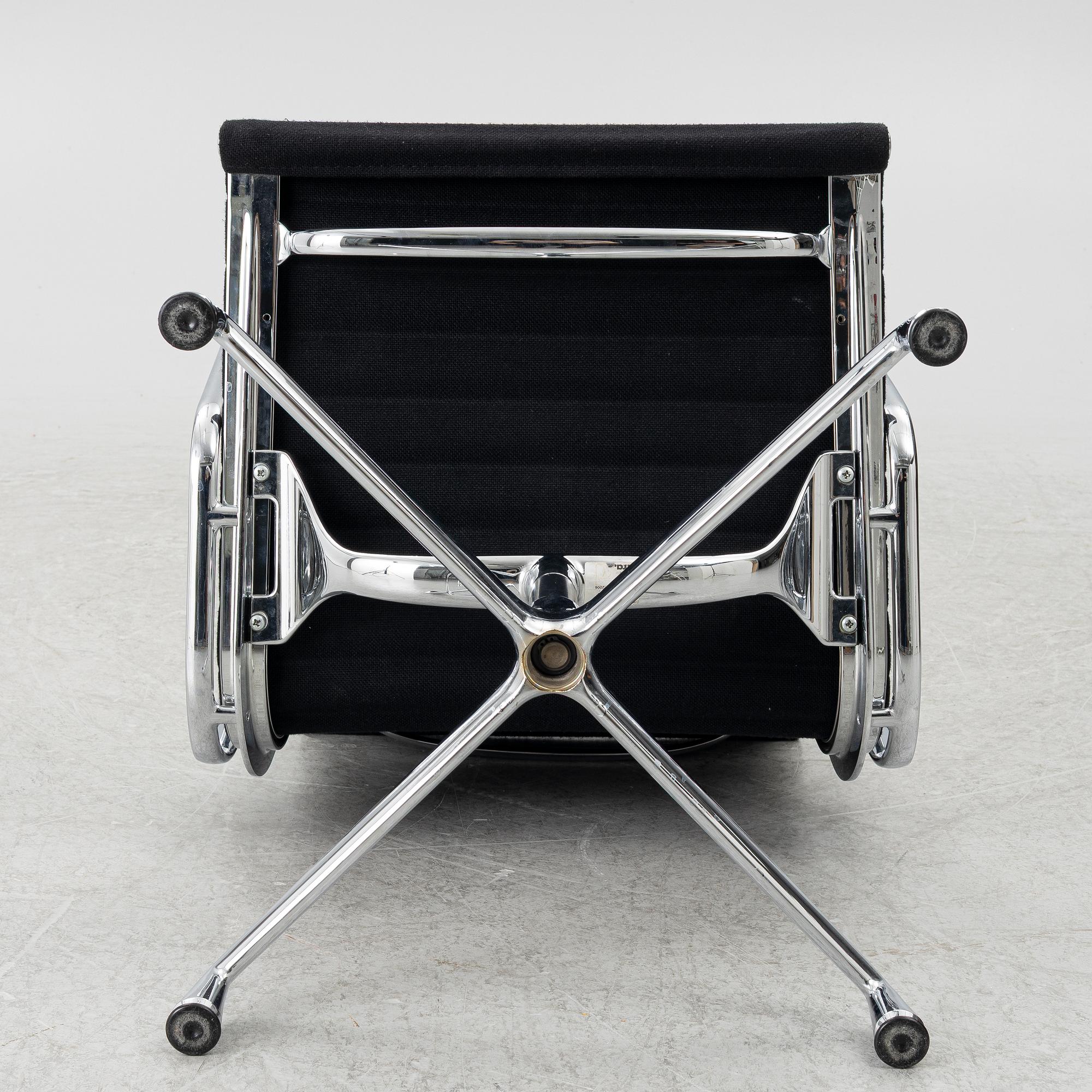 Charles & Ray Eames, stol, modell "EA 108", Vitra, 2006.
