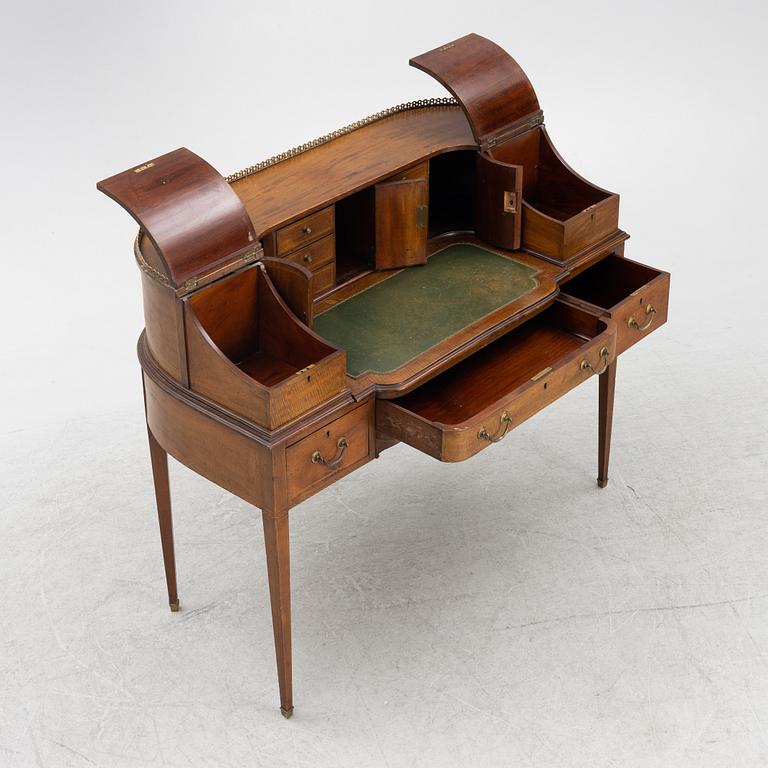 Skrivbord, sk "Carlton House Desk" England, 1800-tal.