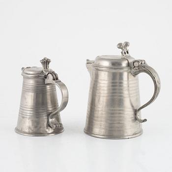 Two pewter jugs, mark of O. Artedius and S. Pilström, Jönköping 1761 respectively Örebro 1772.