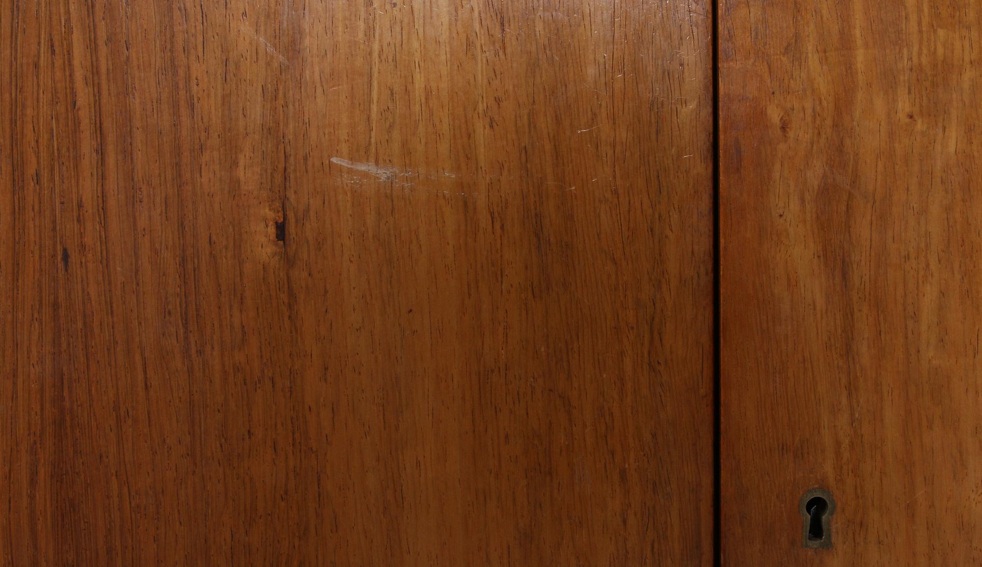 BARSKÅP, 1900-talets mitt. Brickmärkt Meeths.