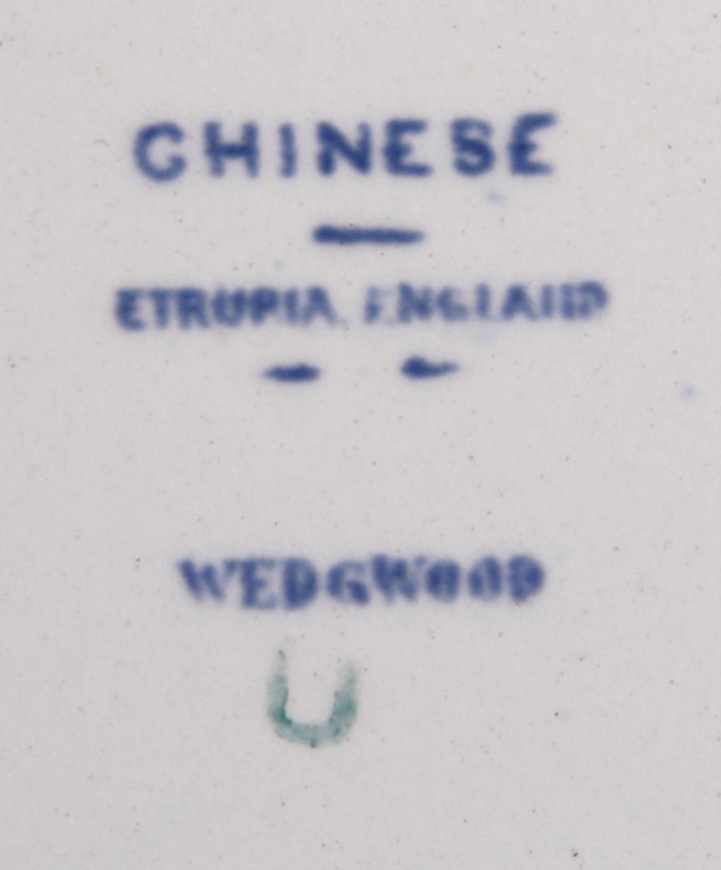 MATSERVISDELAR, 52+7 st, flintgods, "Chinese", Wedgwood samt "Skåne", Rörstrand.