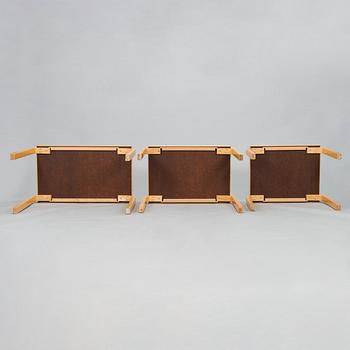 Alvar Aalto, sarjapöytä, 3 osaa, malli 88 ABC Artek 1900-luvun loppu.