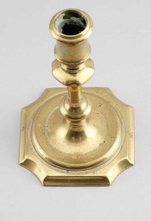 LJUSSTAKE, mässing, barock, 1700-tal.