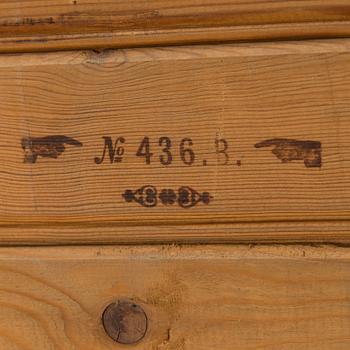 An 1920s/30s archive cabinet, Billnäs.