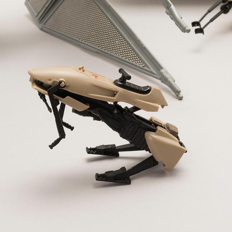 STAR WARS, A set of 10 vehicles Kenner and Palitor 1970's-/90's.