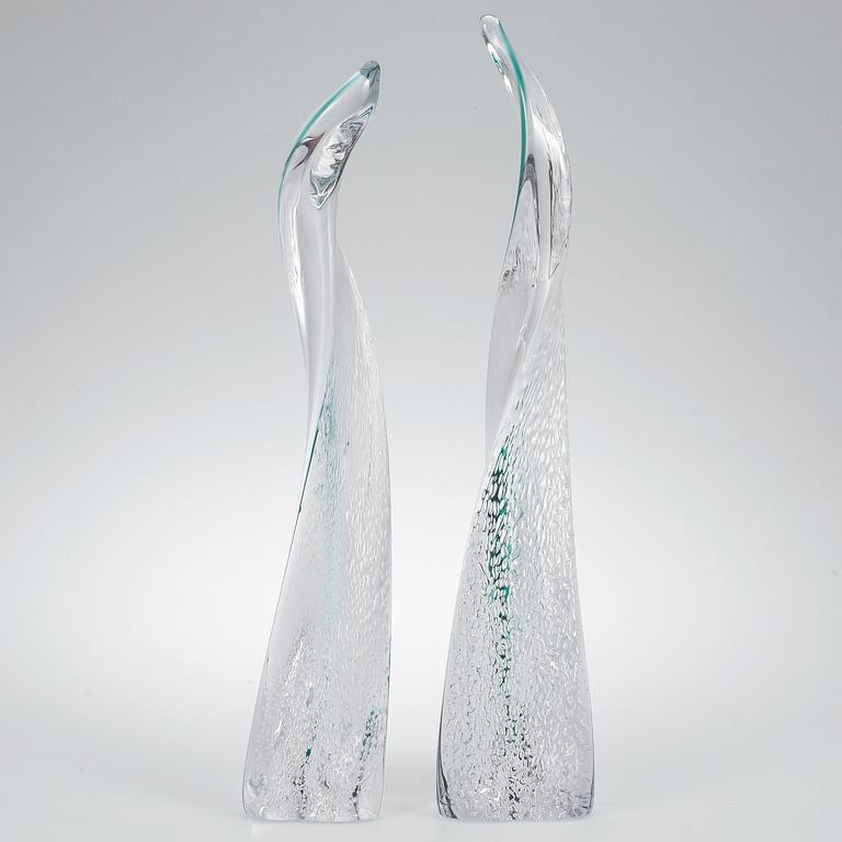 HÅKAN GUNNARSSON, obelisker, ett par, glas, unikat, Strömbergs hyttan, 2003.