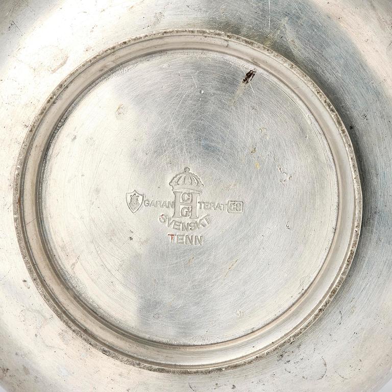 Sylvia Stave, a pewter and brass vase model 5557, C.G. Hallberg, Stockholm, 1933.