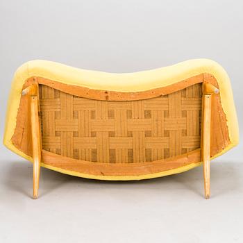 CARL GUSTAF HIORT AF ORNÄS, sohva, "Kim", Puunveisto Oy - Träsnideri Ab, 1950-luku.