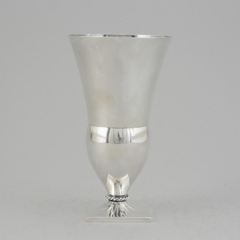 Just Andersen, a silver vase, GAB, Stockholm 1929.