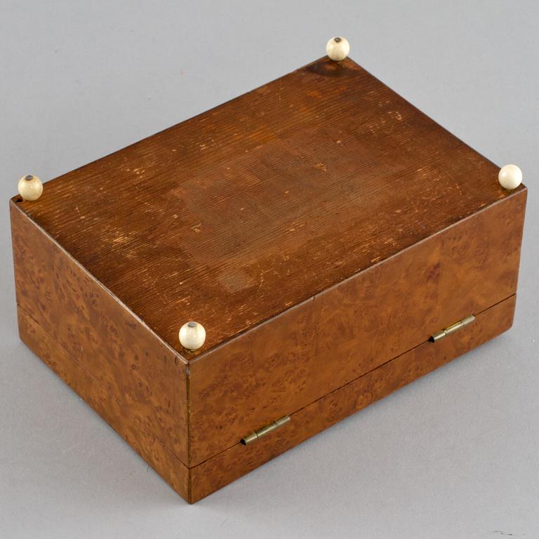 SKRIN, alrot med plakett i silver av Carl Fredrik Sesman, Arboga, sekelskiftet 1700/1800.