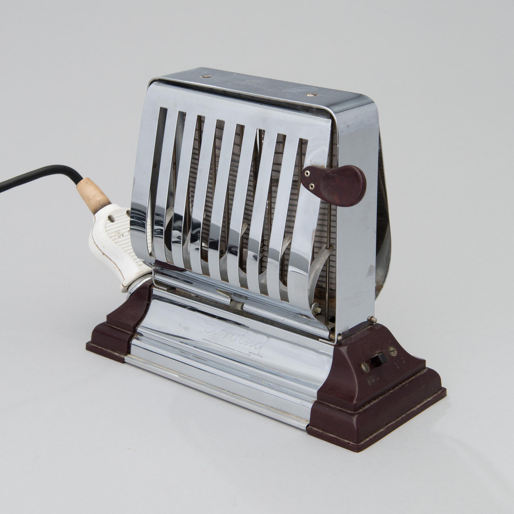 A 1950'S GERMAN ELTROLÜD TOASTER by E. Schmidt & Co.