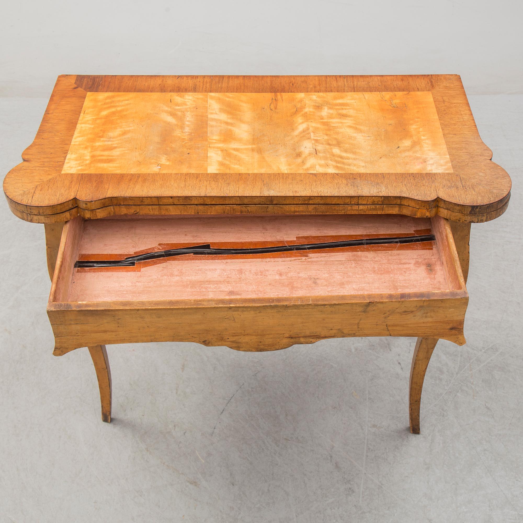SPELBORD, rokoko, 1700-tal.