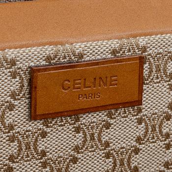 Céline, beauty box.