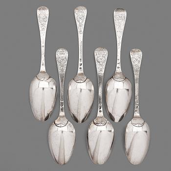 5. A set of six Swedish silver spoons, mark of Johan Möllerström, Stockholm 1727, dated engraving 1726.