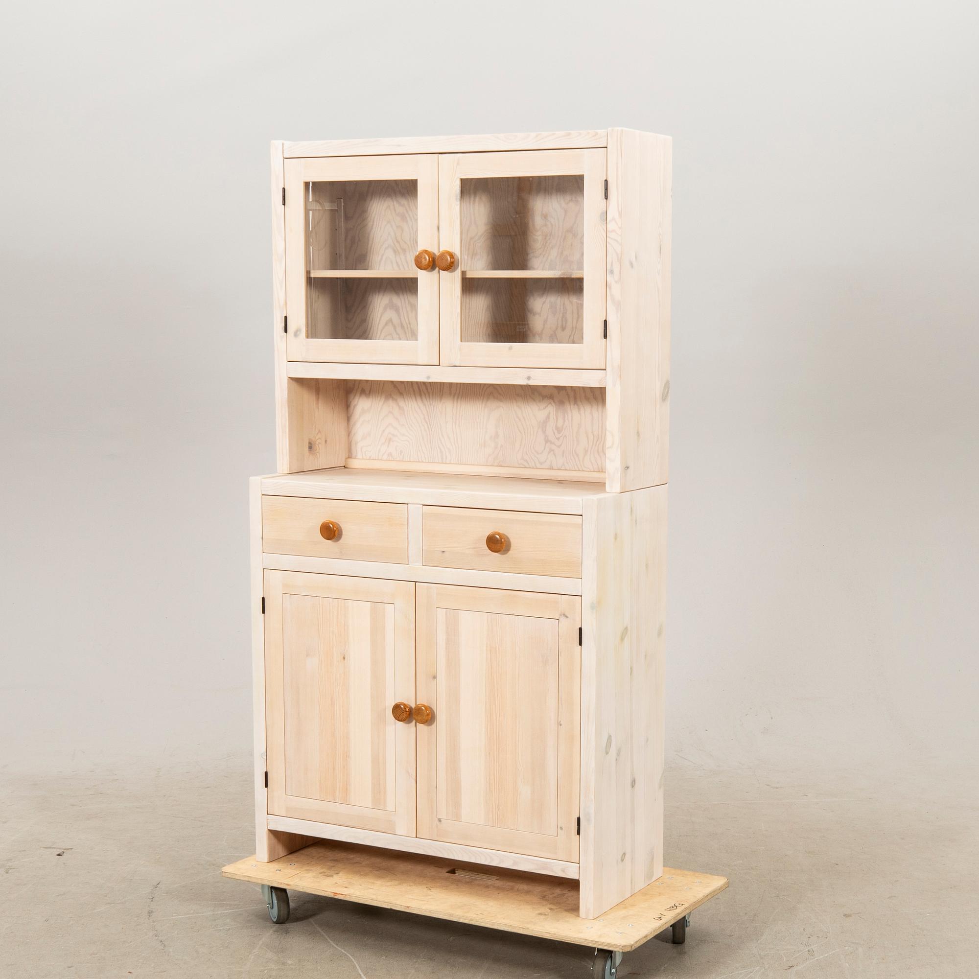 A cabinet from the second half of the 20th century.