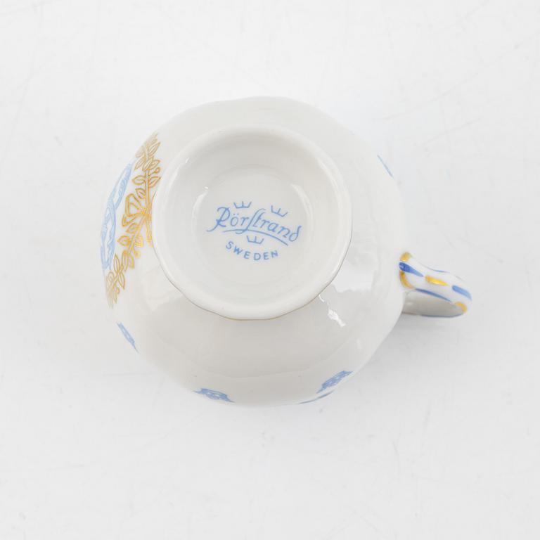 Crèmekoppar med lock och fat, 12 st, porslin, Rörstrand, 1900-talets andra hälft.