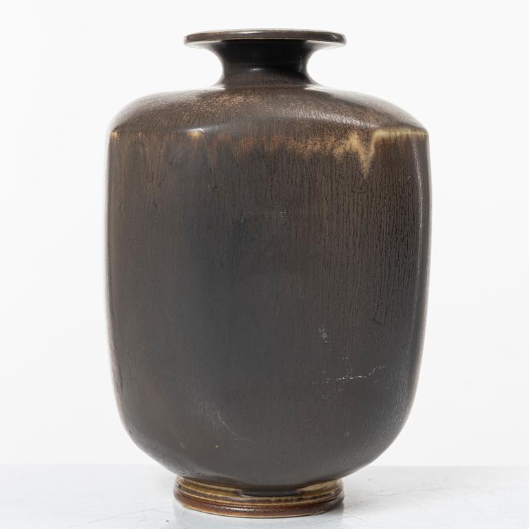 Berndt Friberg, a stoneware vase, Gustavsberg Studio, Sweden, 1974.